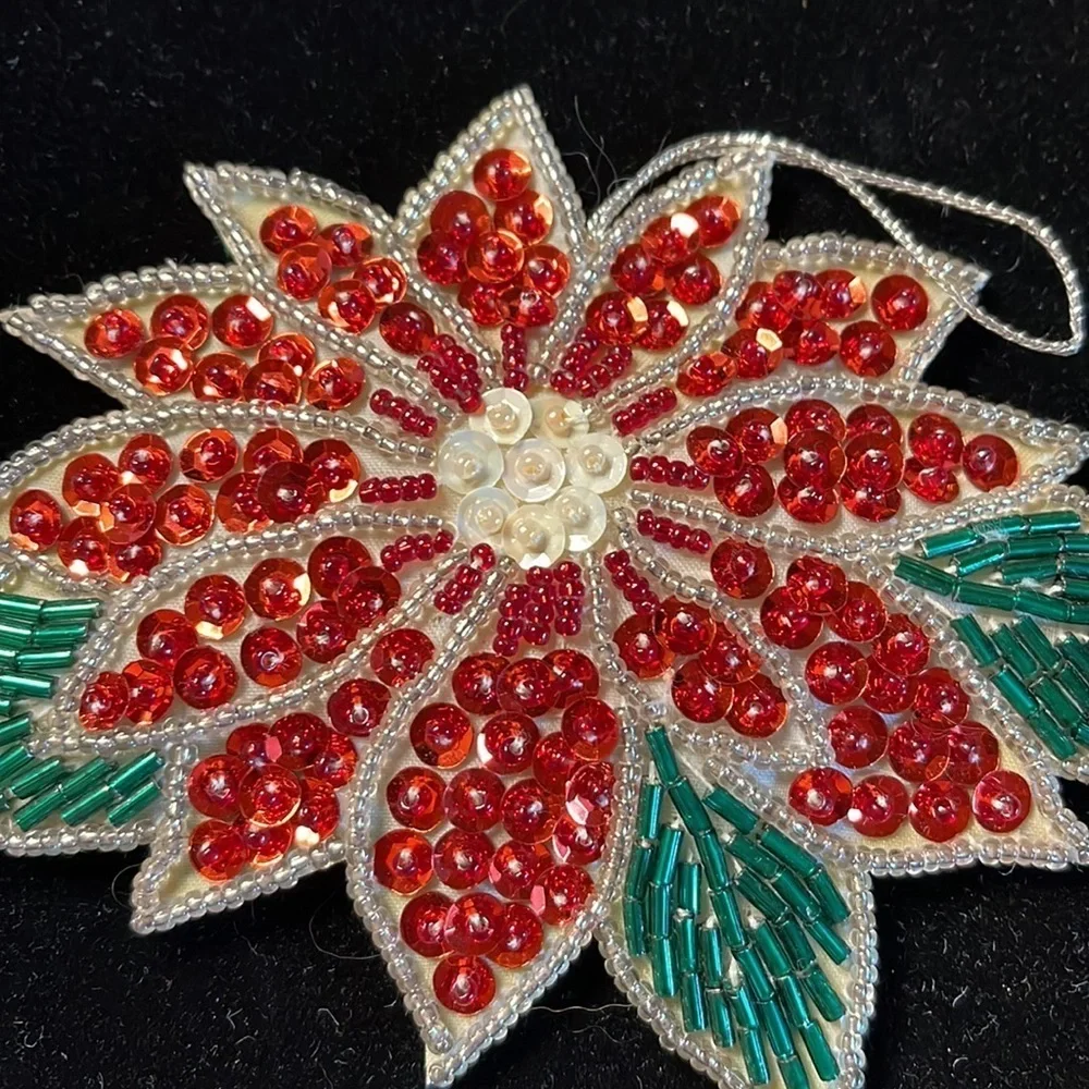 Avon Vintage Collectible Shimmering Poinsettia Christmas Ornament- Sequins